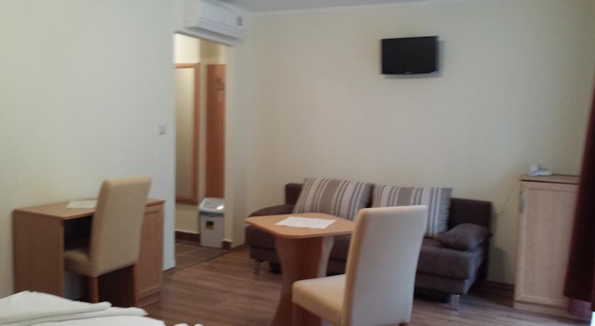 Hotel Halaszkert Badacsony バダチョニトマイ 部屋 写真